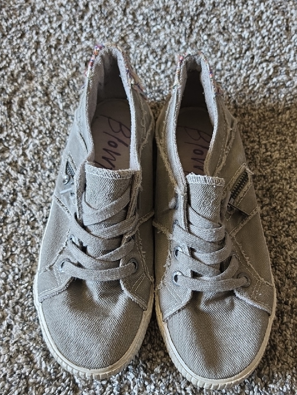 Blowfish Women's Light Gray Canvas Sneakers